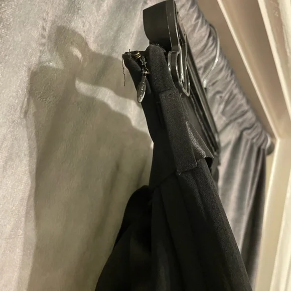 Burberry London Black A-Line Skirt US size 8, most flattering flowy skirt ever! - Picture 10 of 12